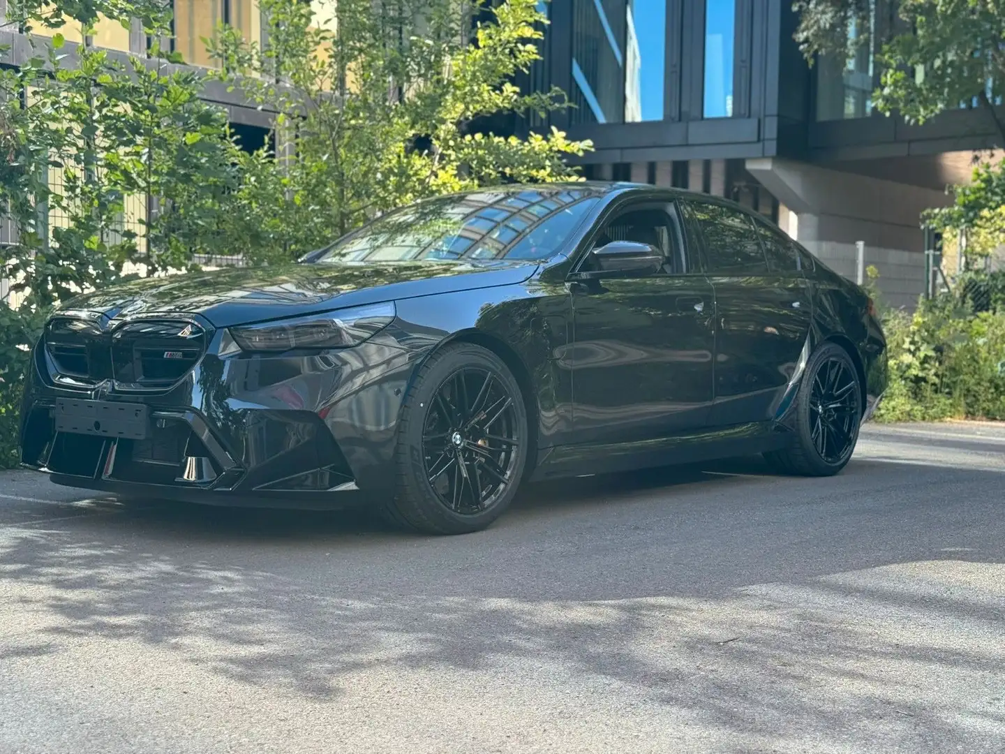 BMW M5 Lim. FULL Carbon B&W Ceramic Brake ULTIMATE Schwarz - 1