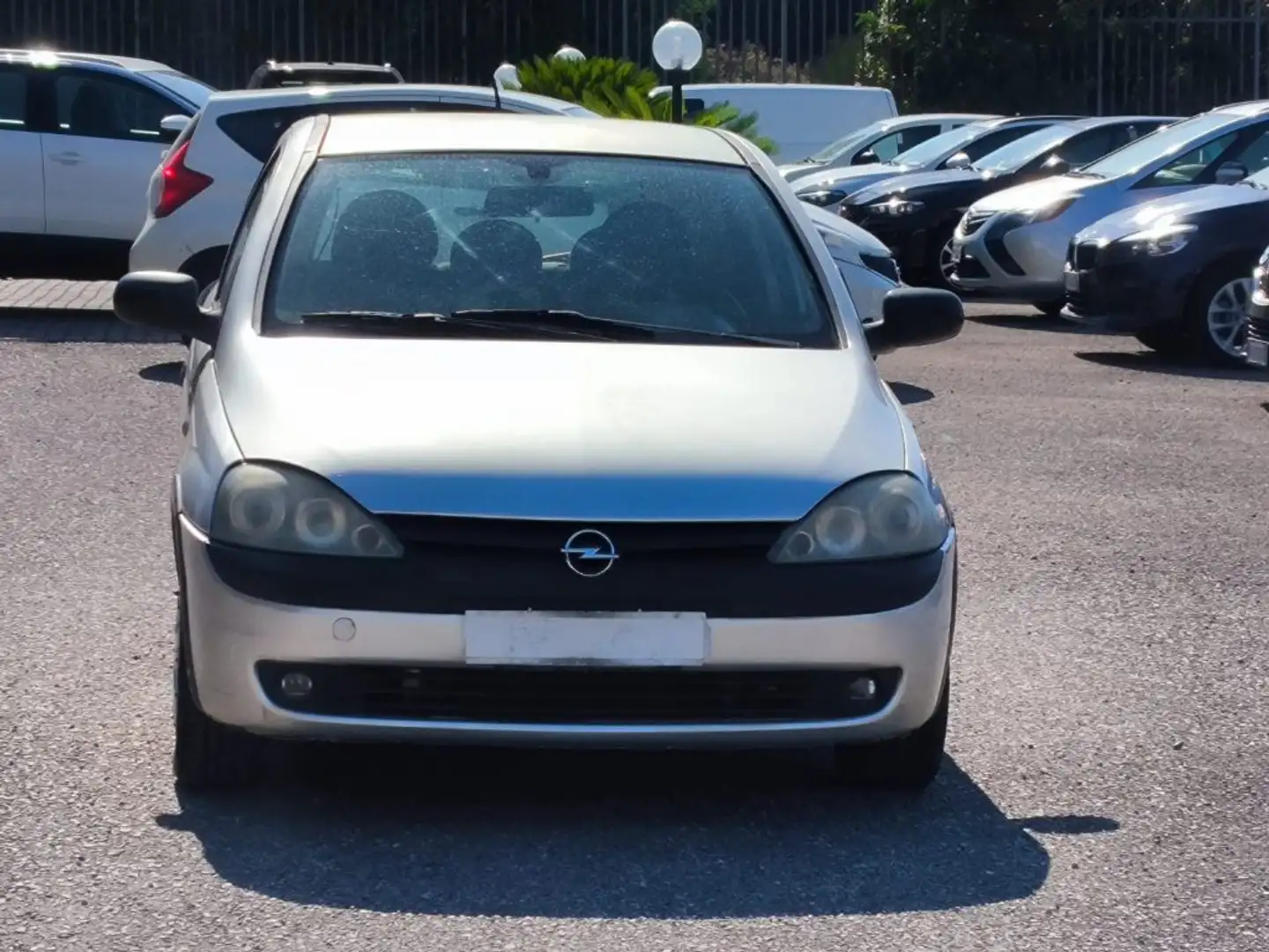 Opel Corsa 1.2i CAMBIO AUTOMATICO Gris - 2