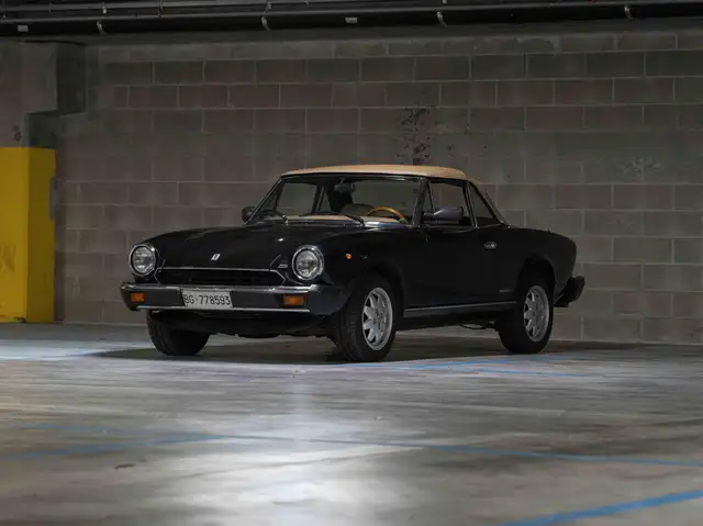 Fiat 124 Spider serie Azzurra 2.0 I.E.