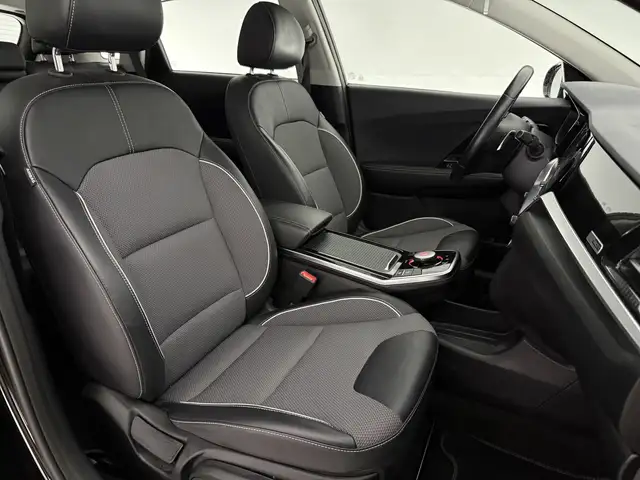 Kia E-Niro view 18