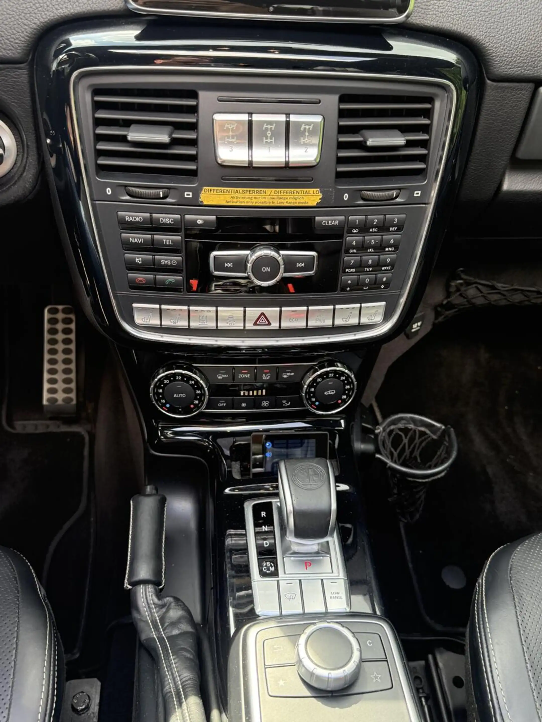 Mercedes-Benz G 63 AMG — photo 24