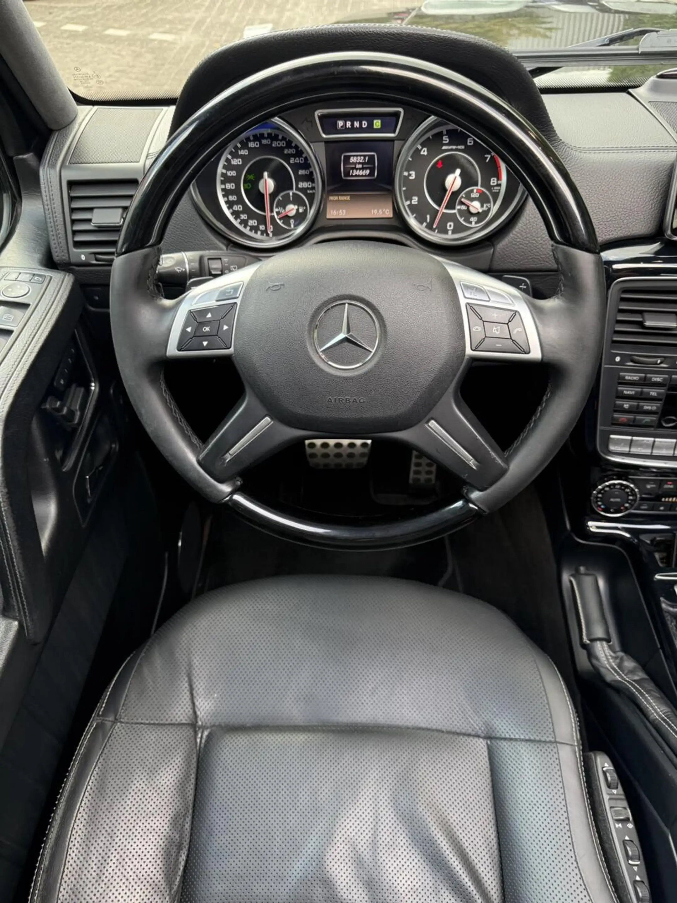 Mercedes-Benz G 63 AMG — photo 21