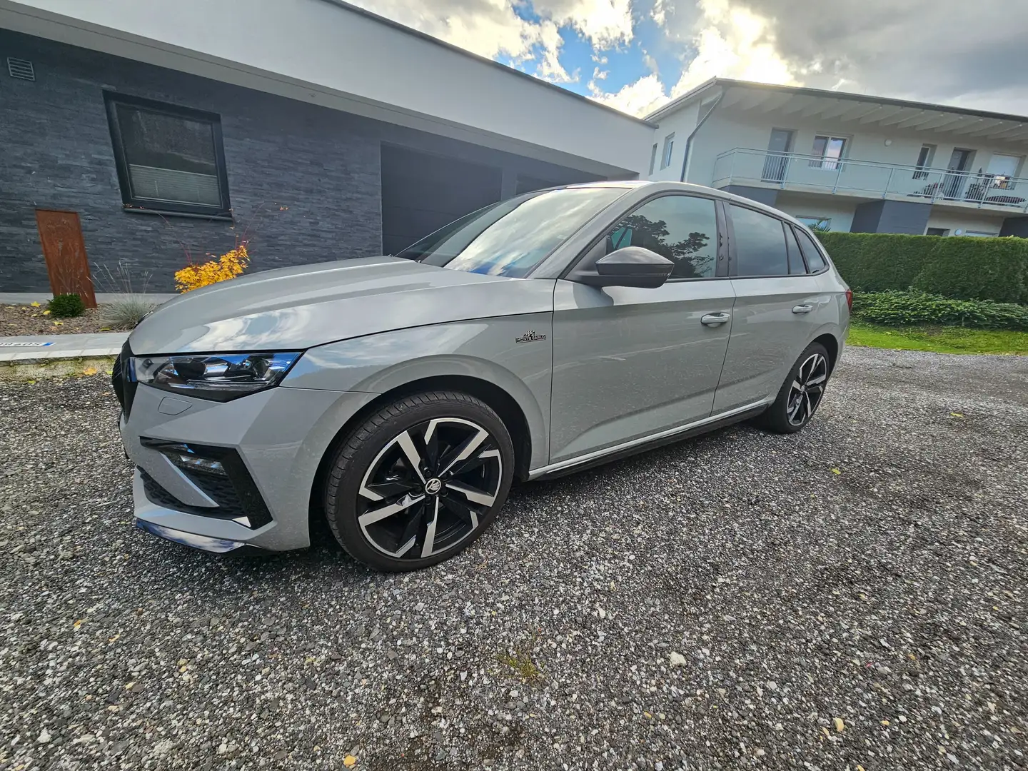 Skoda Scala Scala 1,5 TSI Monte Carlo DSG Monte Carlo Grau - 1