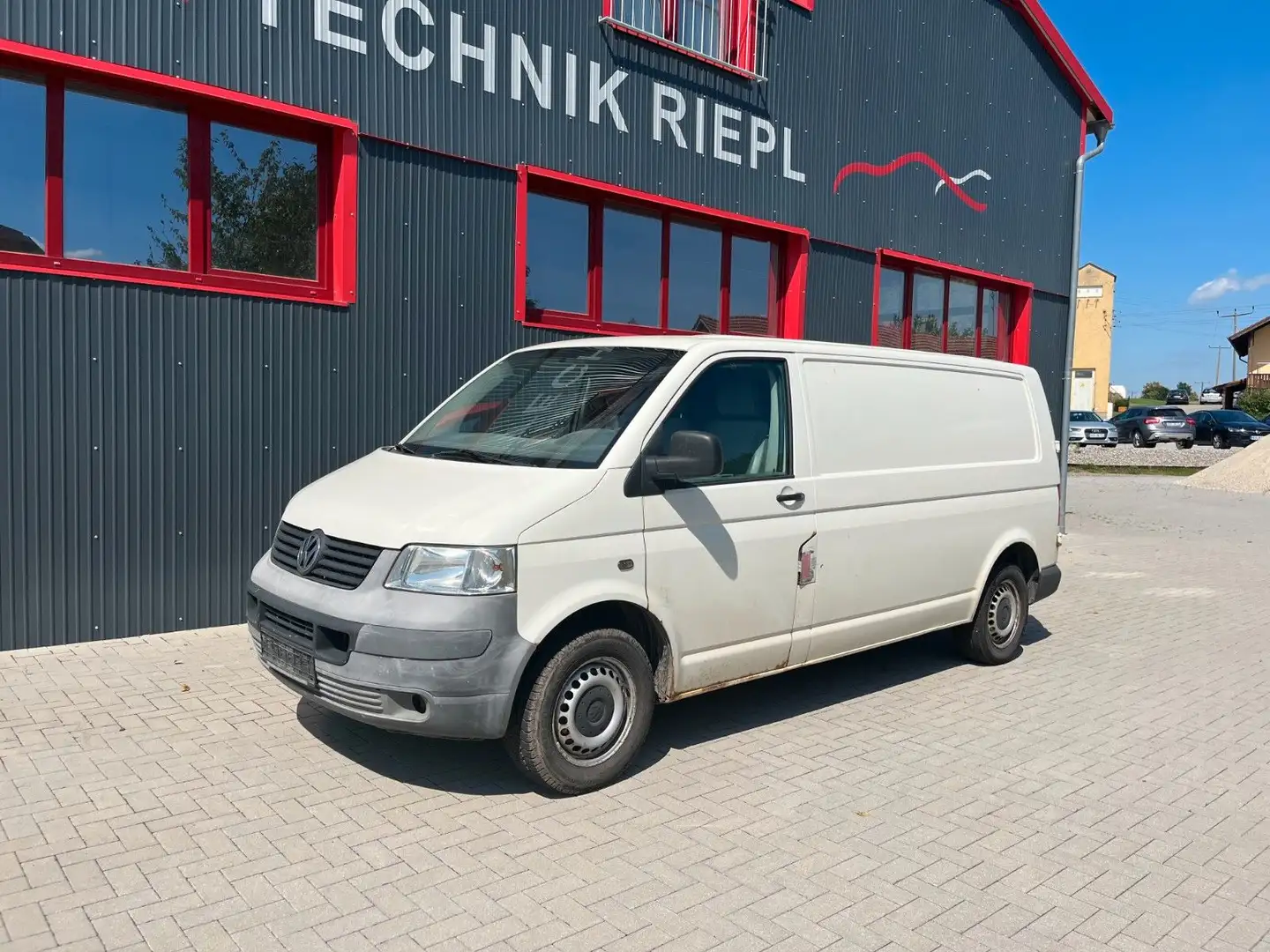 Volkswagen T5 Transporter Kasten lang 1.9 TDI*AHK*KLIMA* Weiß - 1