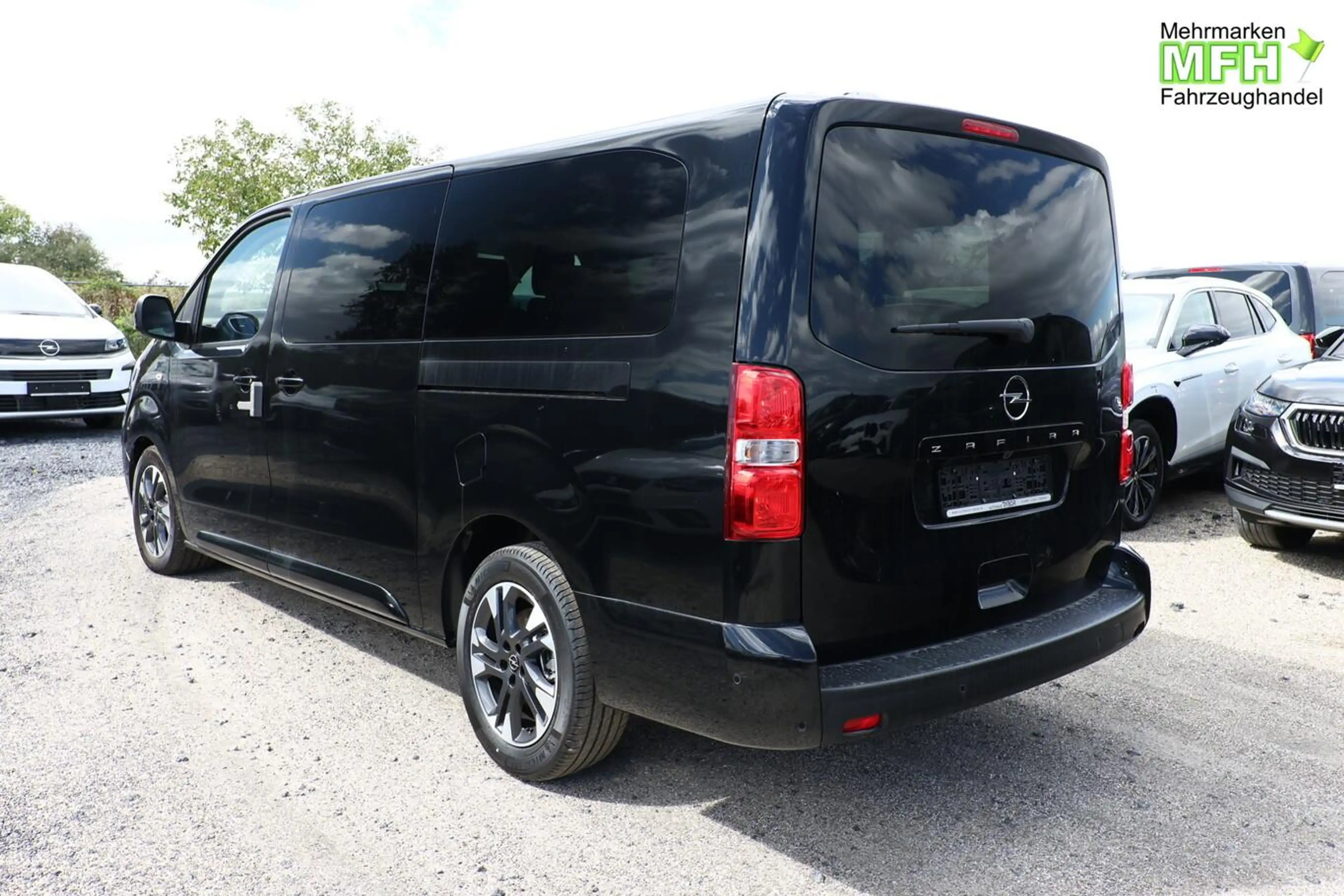 Opel Zafira GS AT8 XL 8-S Nav Massage Kam SHZ KlimaP 132 kW... — photo 3