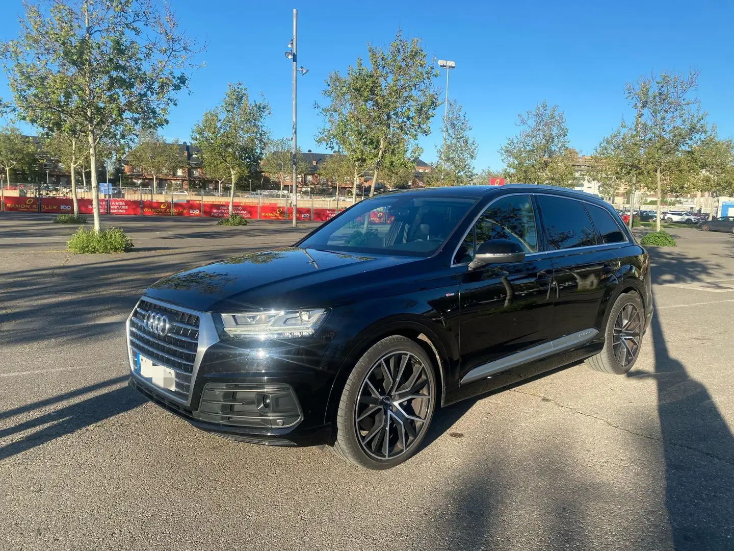 Audi Q7 3.0TDI sport quattro Tip. 200kW(9.75) Czarny - 2