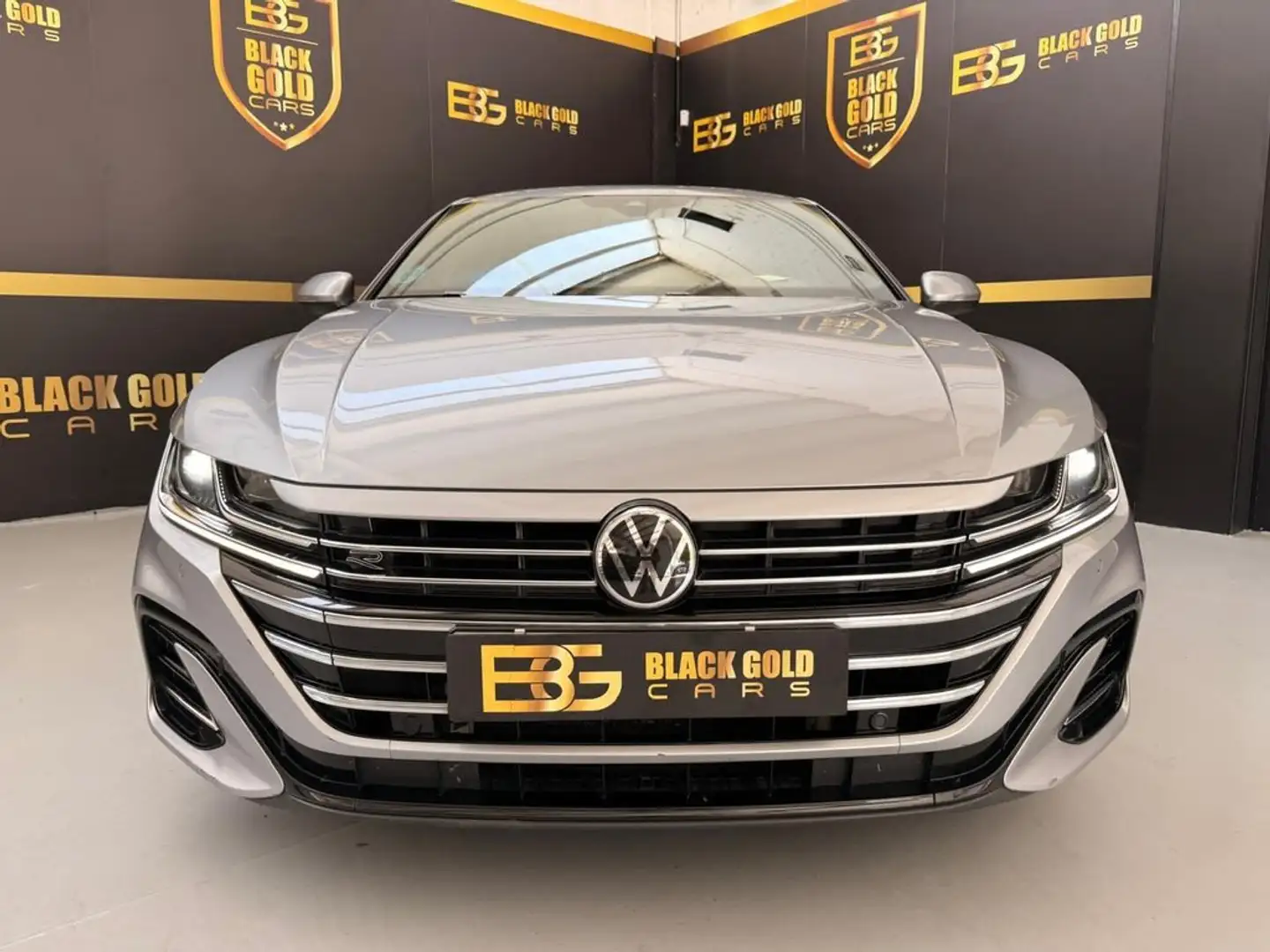 Volkswagen Arteon Shooting Brake 2.0TDI R-Line DSG7 110kW Gris - 2