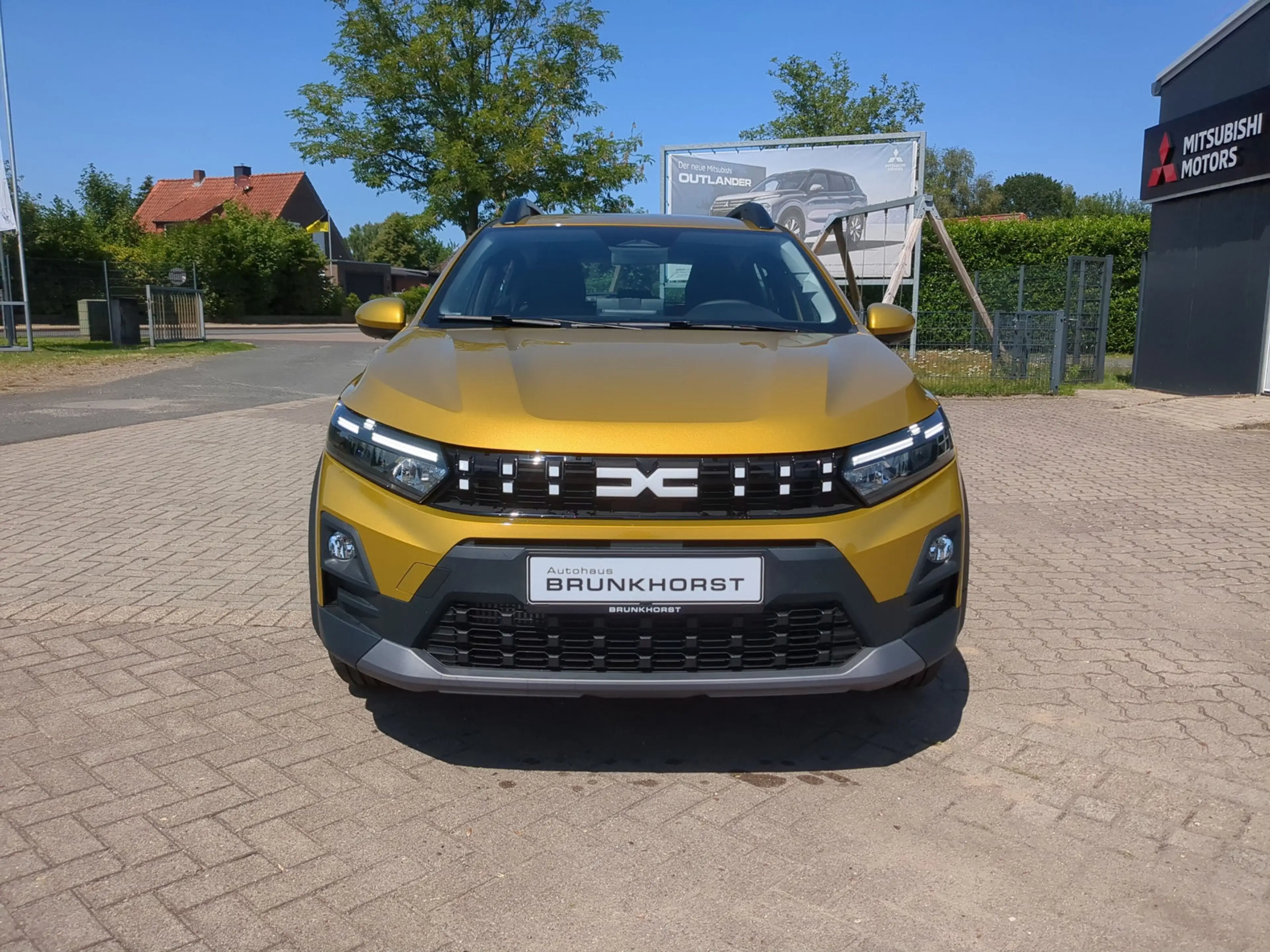 Dacia Sandero Stepway TCe 110 Expression SHZ Navi — photo 3