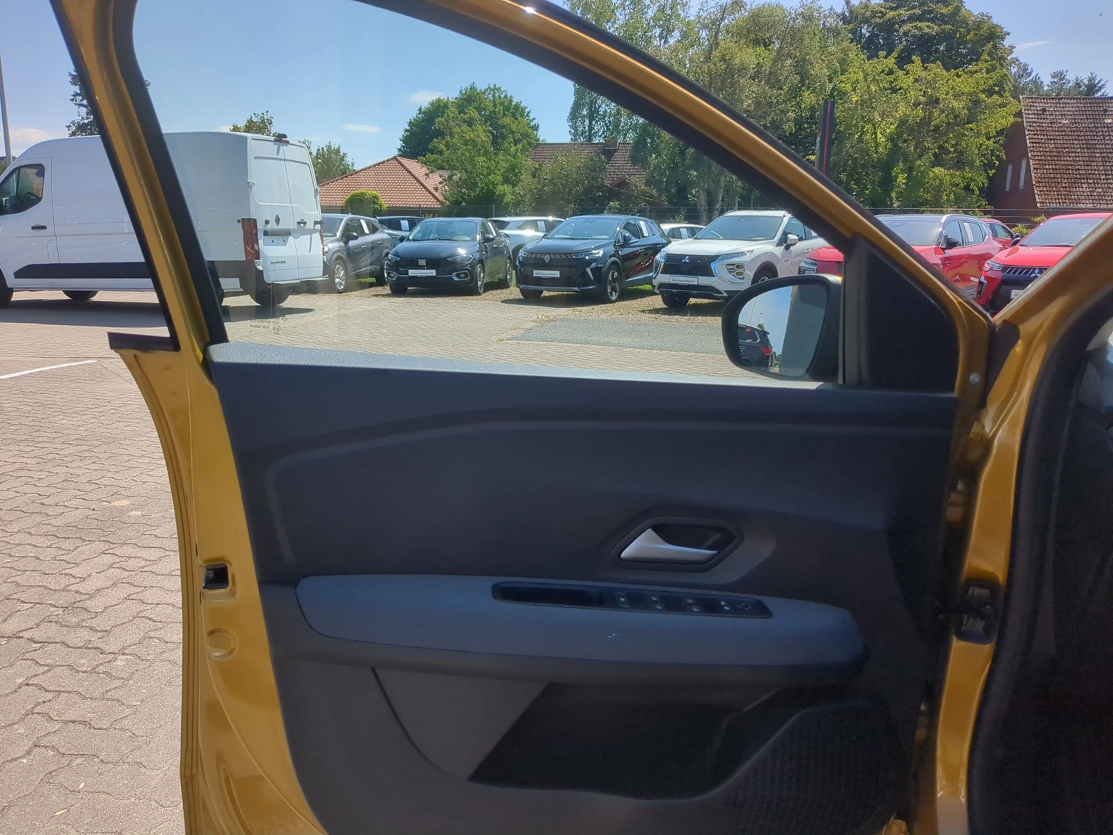 Dacia Sandero Stepway TCe 110 Expression SHZ Navi — photo 13