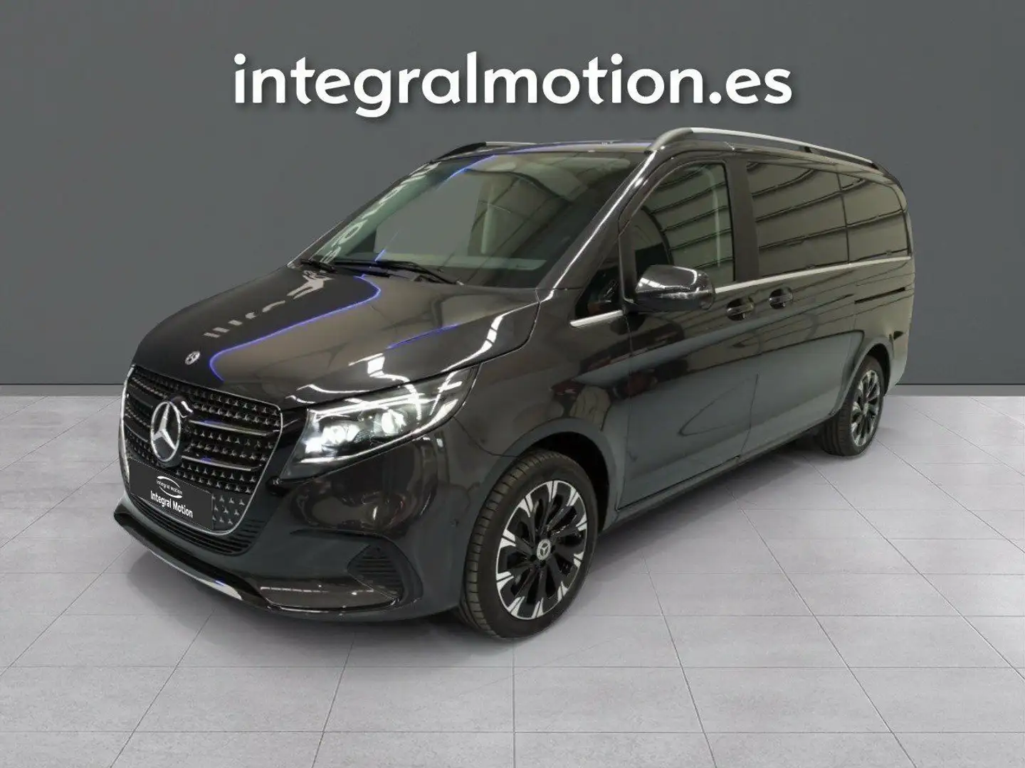 Mercedes-Benz V 250 d Avantgarde Largo Šedá - 1