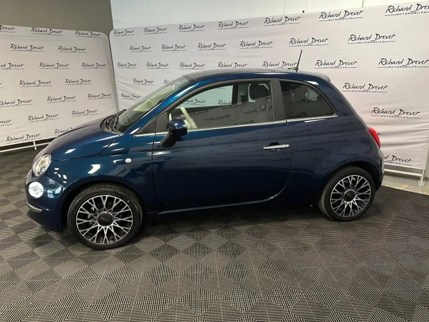 Fiat 500 1.0 70ch BSG S\u0026S Club Bleu - 2