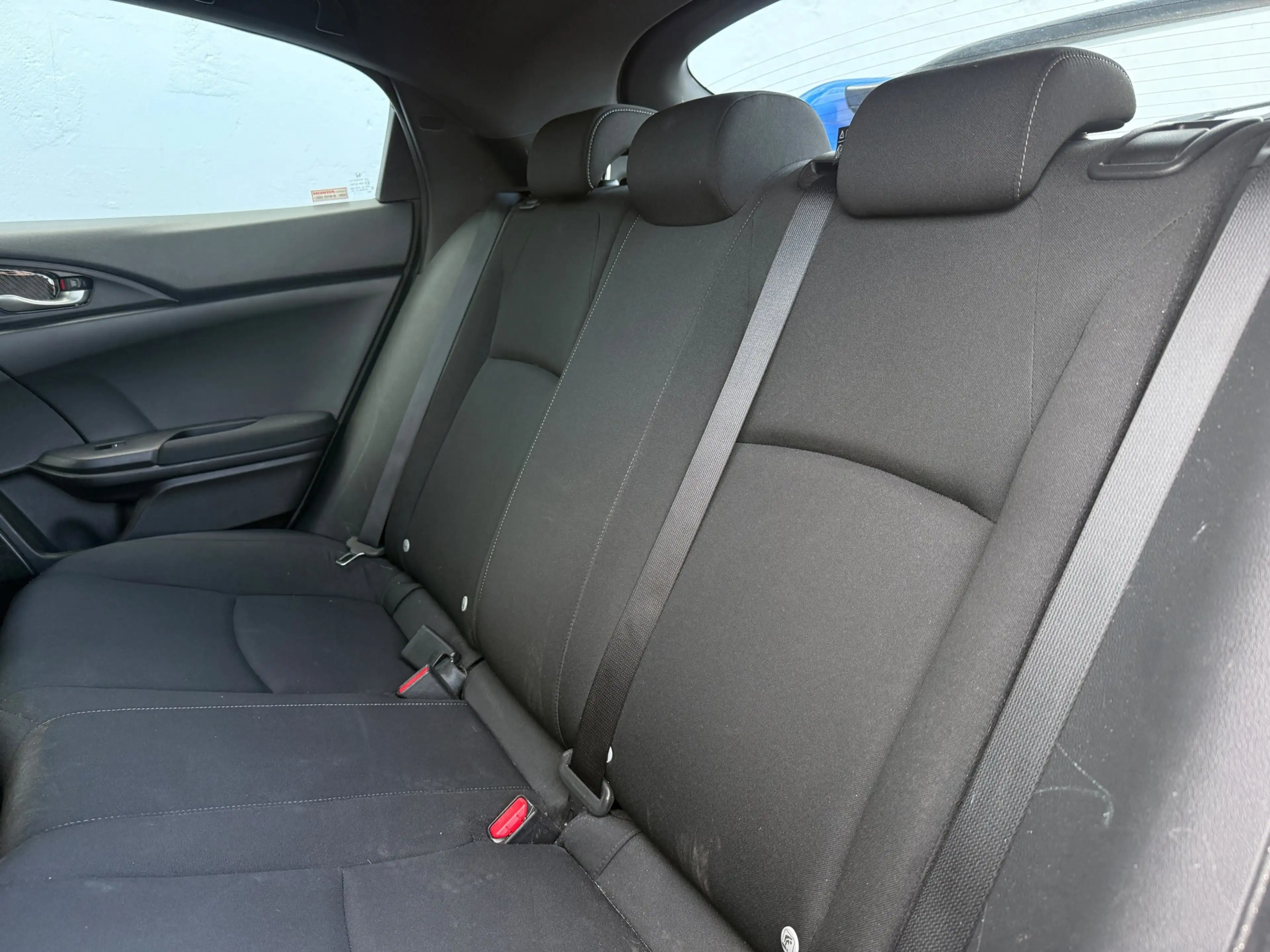 Honda Civic 1.0 i-VTEC S C- Climate- Cruise — photo 8