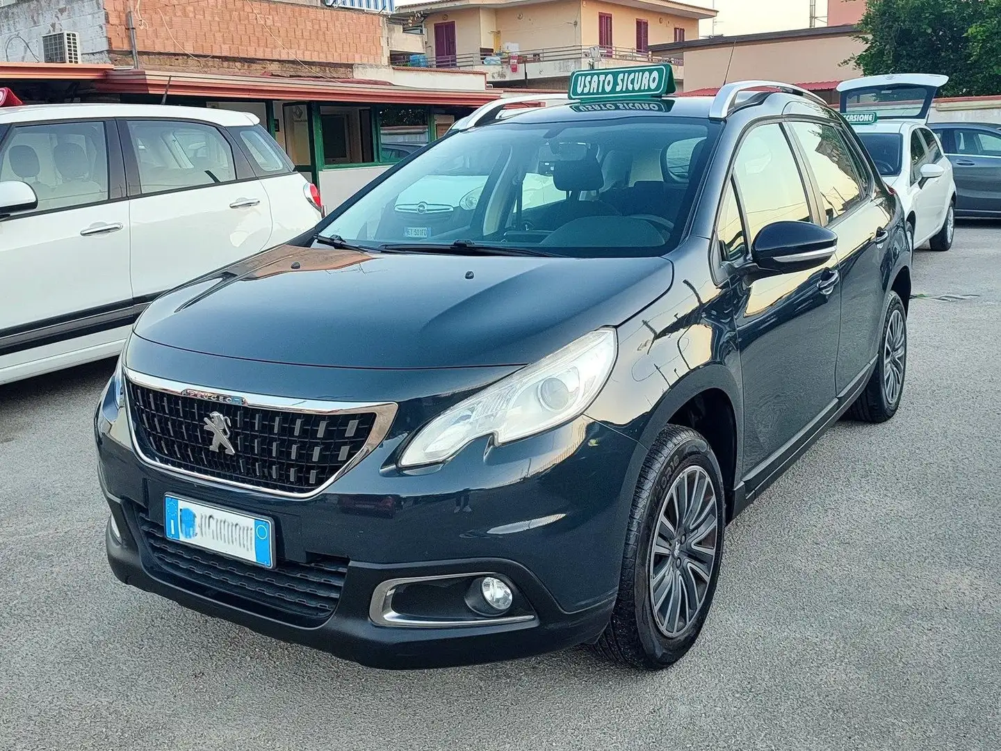 Peugeot 2008 1.2 bz Active 82cv Blu/Azzurro - 1
