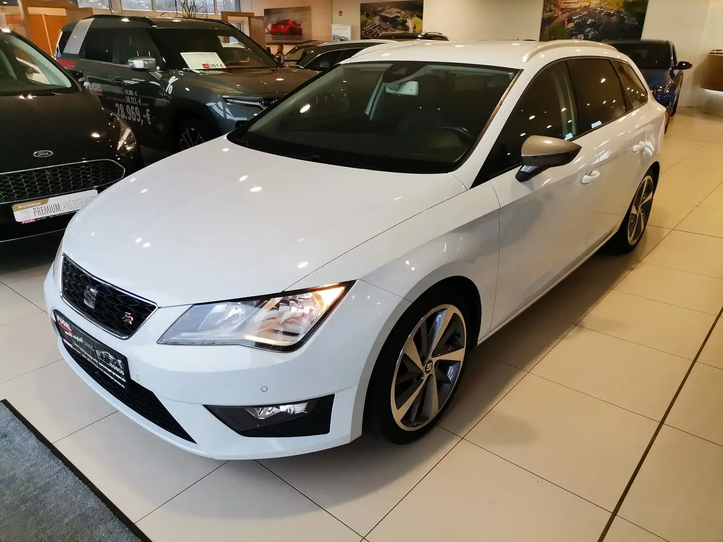 SEAT Leon ST 1.4 TSI FR Sport|ACC|PDC|AHK Weiß - 2