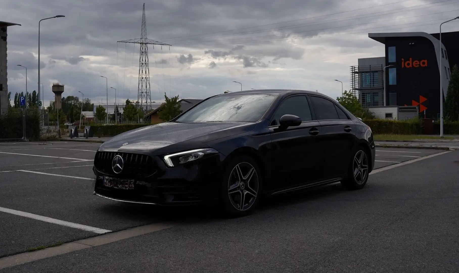 Mercedes-Benz A 180 d Business Solution AMG - 1