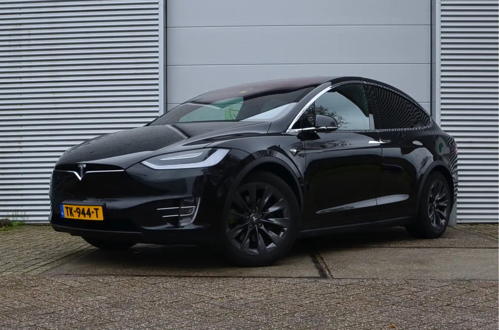 Tesla Model X 100D AutoPilot2.5, Rijklaar prijs Black - 1