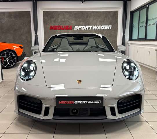Porsche 992 CARRERA CABRIO FACELIFT SPORTDESIGN BOSE NEW