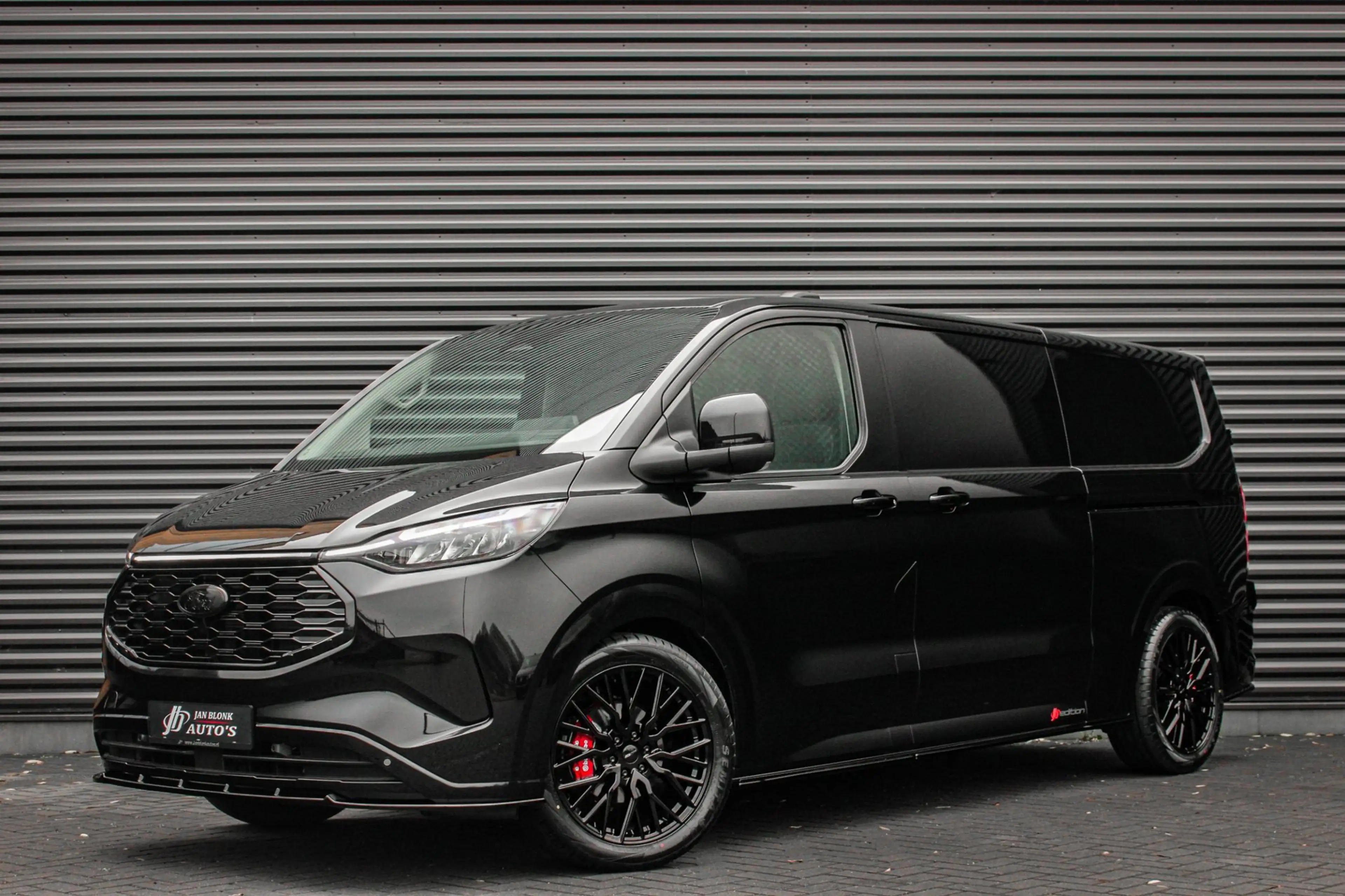 Ford E-Transit Cust. L2H1 Limited 71 kWh 218PK / JB- EDITON / CAM