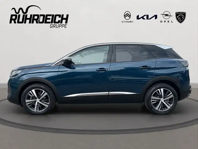 Peugeot 3008 view 2