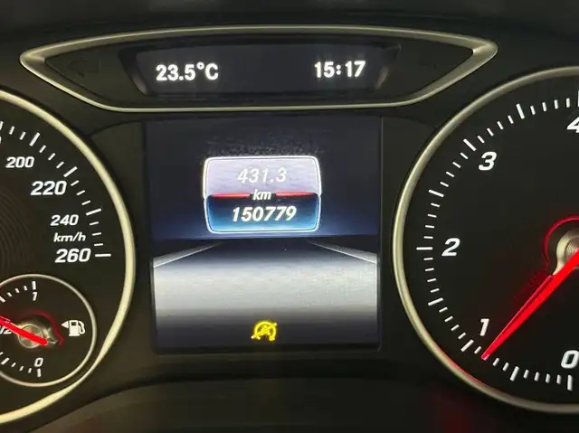 Mercedes-Benz B-Class view 18