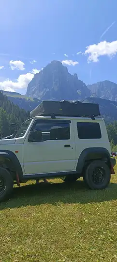 Suzuki Jimny 1.5 PRO 2021, foto 3