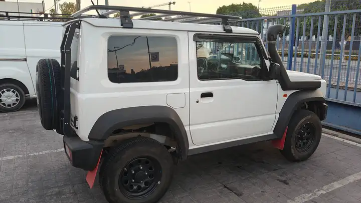 Suzuki Jimny 1.5 PRO 2021