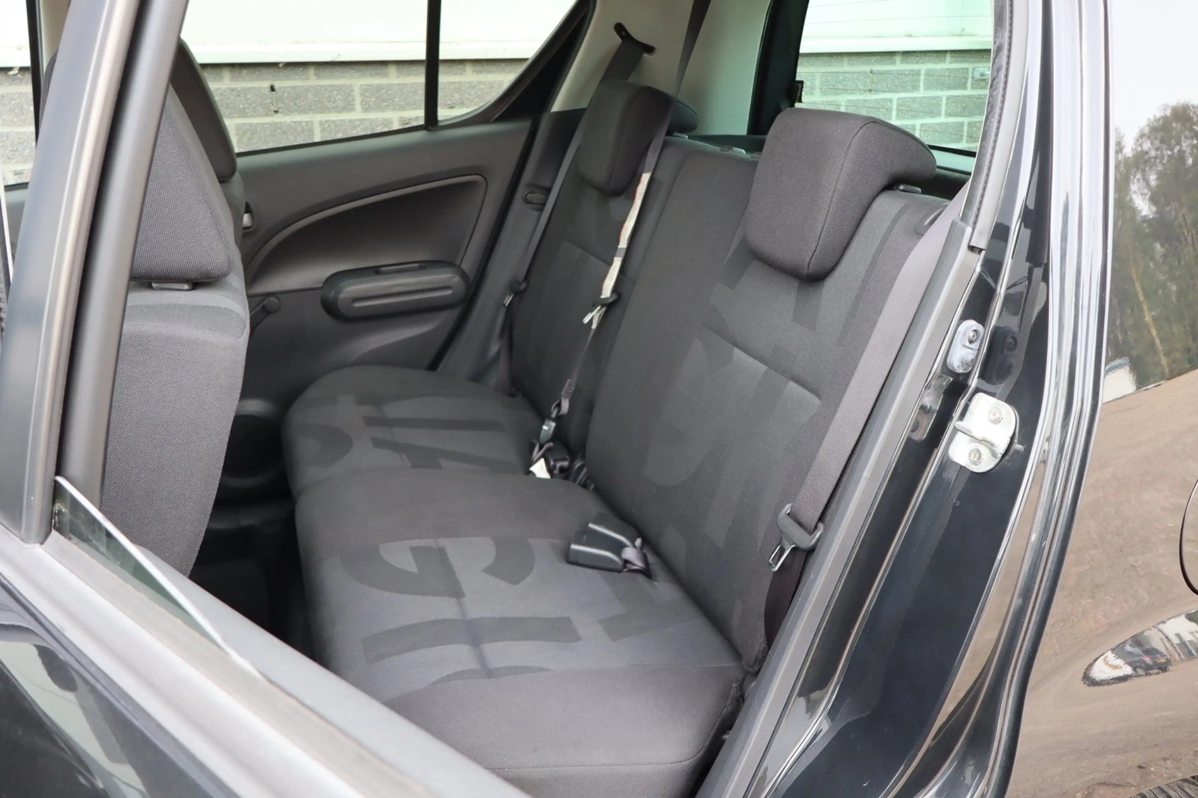 Opel Agila 1.2 Edition 1e eig. NL Auto — photo 9