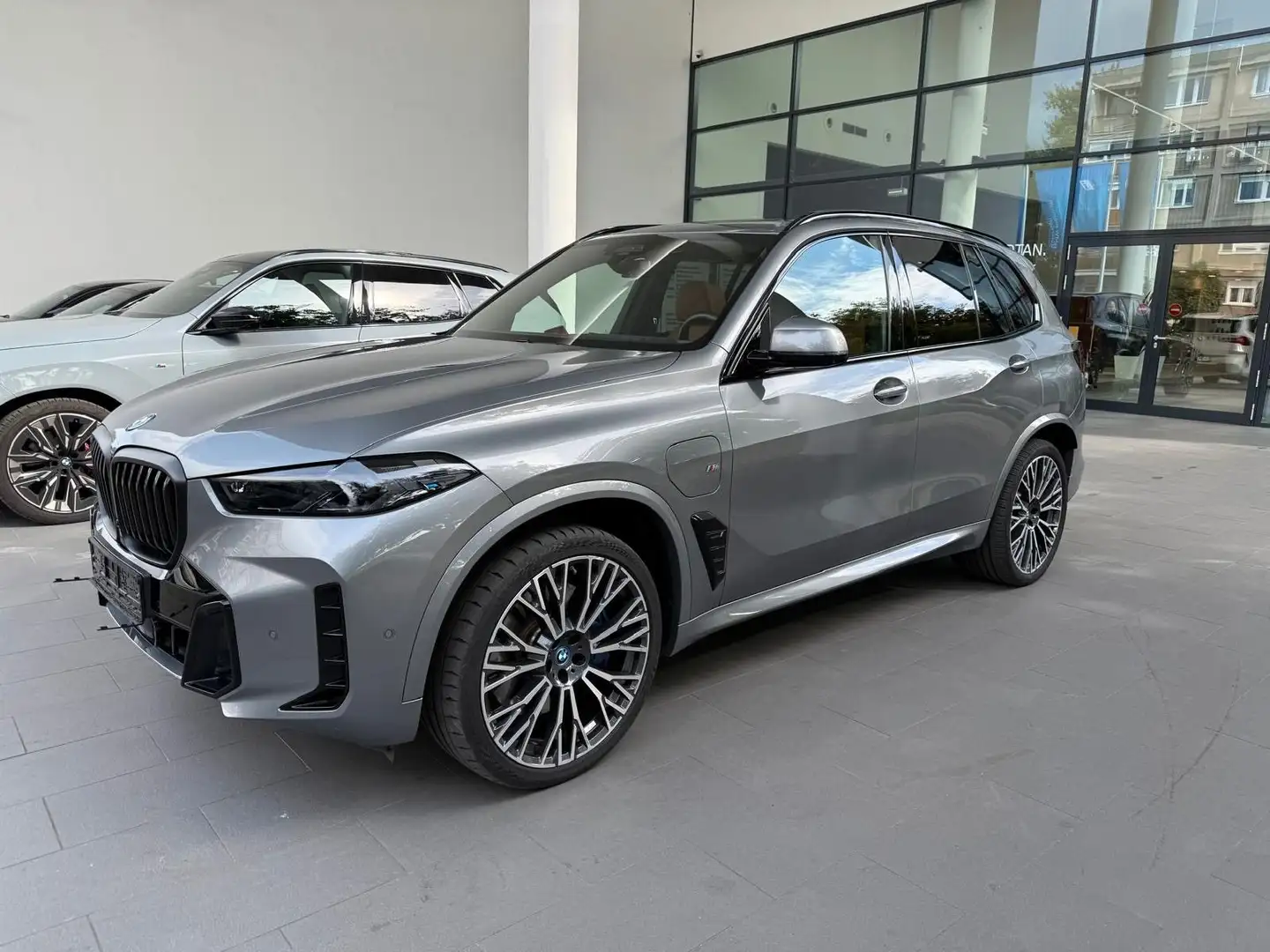 BMW X5 50e xDrive MSport ACC,HUD,PANO,HARMAN,LUFT,.. Gris - 1