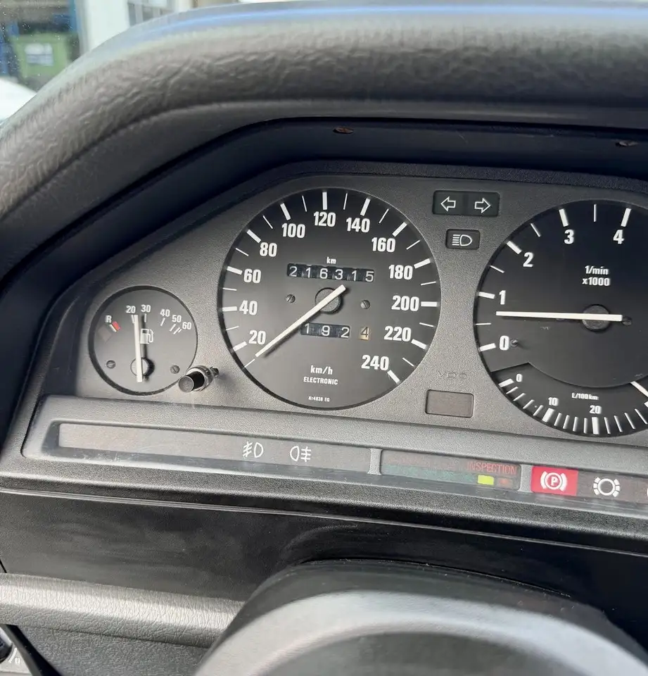 BMW 320i, Originalzustand, H-Kennzeichen, Lieberhaberschmuckstück, foto 12