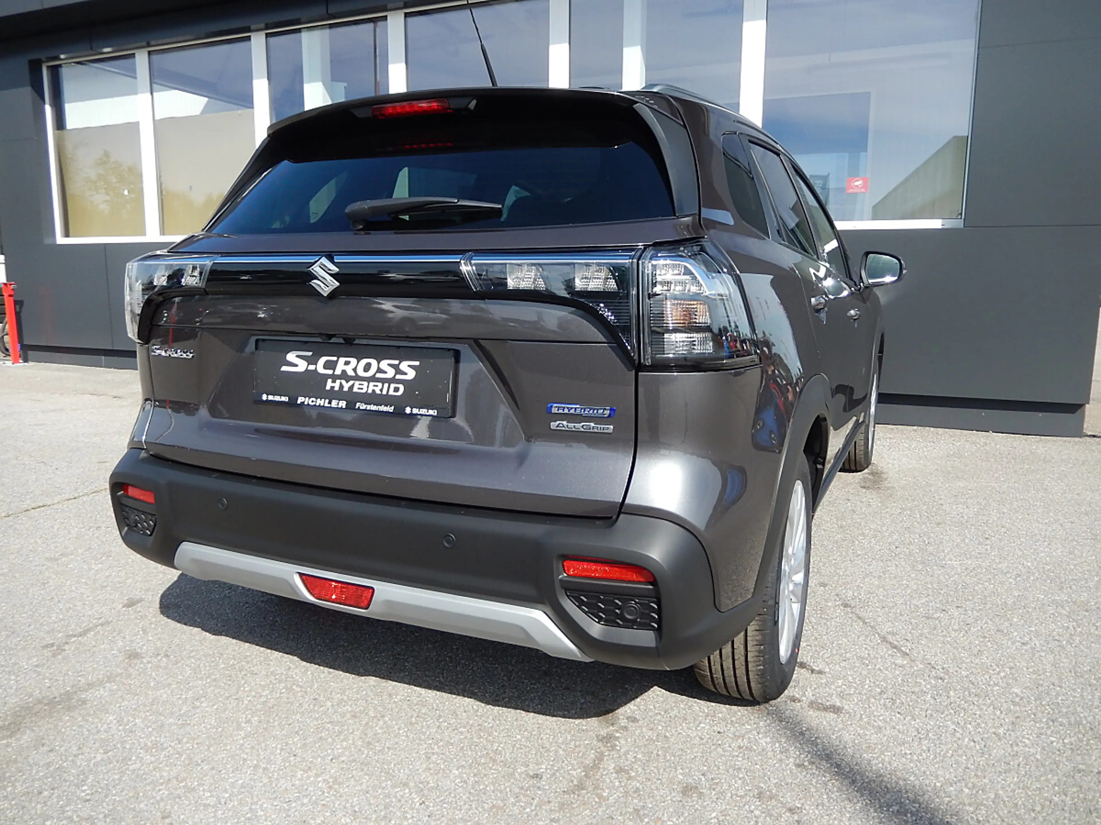 Suzuki S-Cross 1,4 Hybrid ALLGRIP shine — photo 8