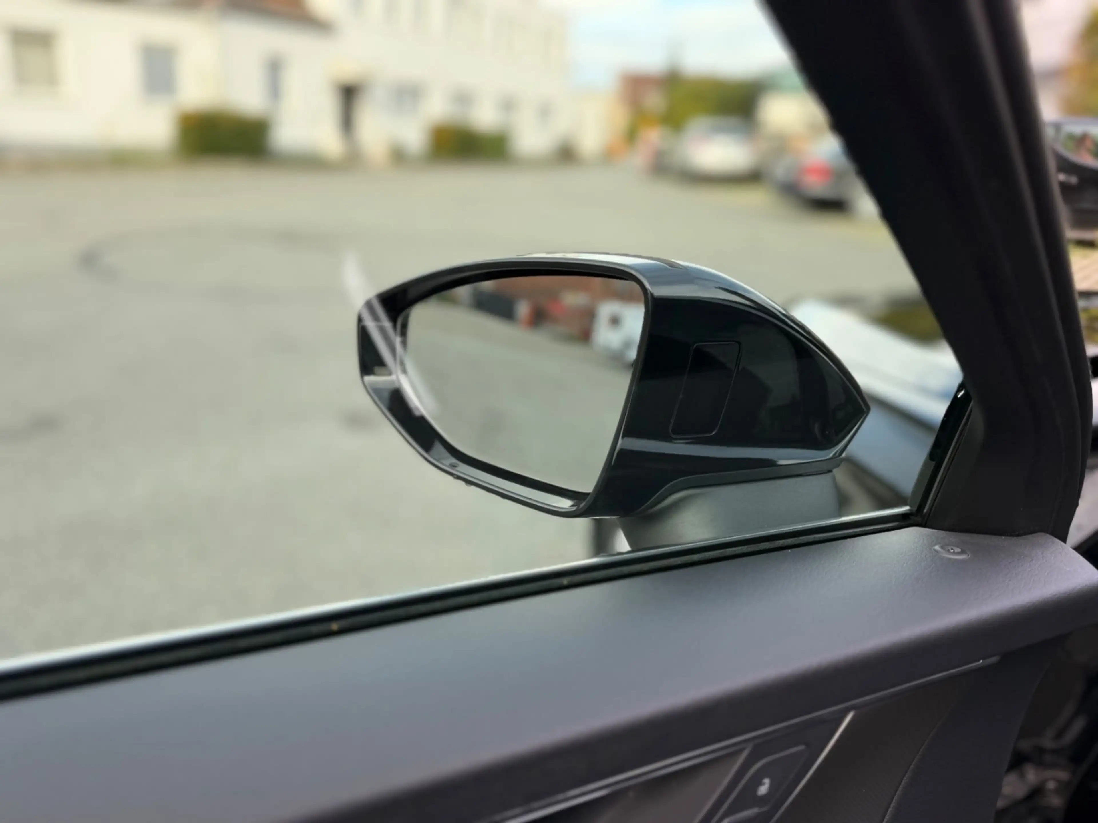 Audi A6 Avant 45 TDI quattro sport*Pano*Line assist — photo 15