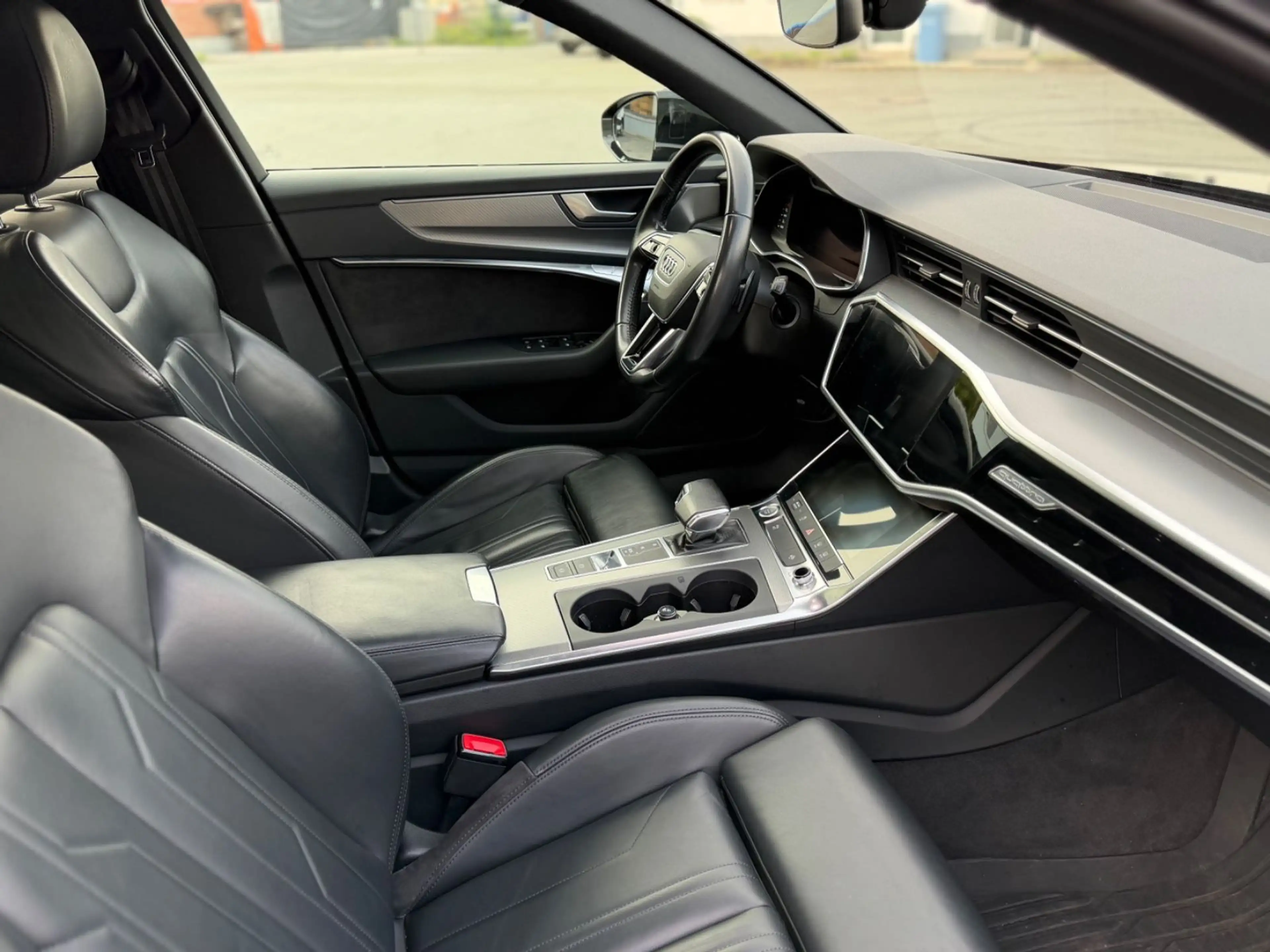 Audi A6 Avant 45 TDI quattro sport*Pano*Line assist — photo 4