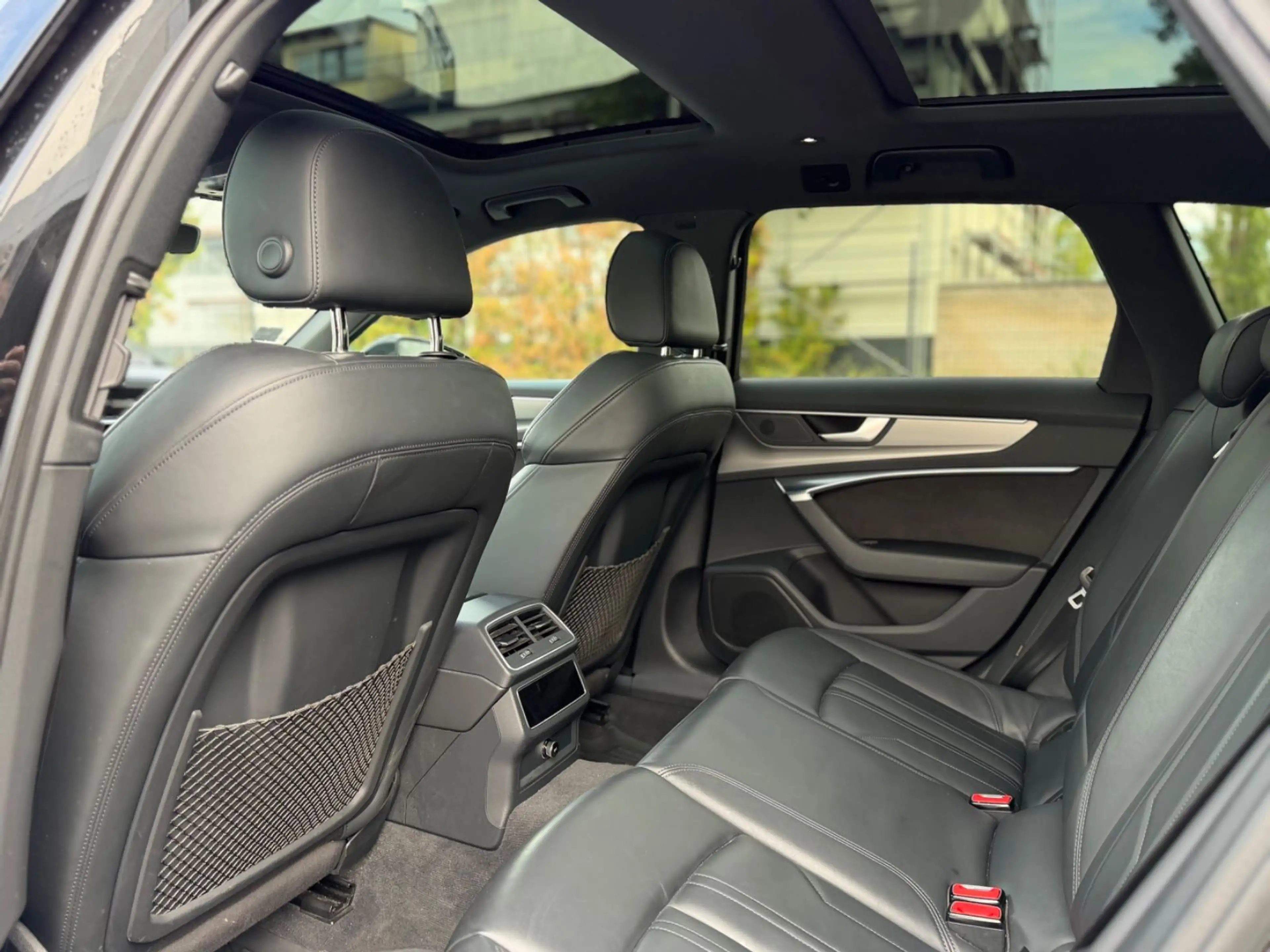 Audi A6 Avant 45 TDI quattro sport*Pano*Line assist — photo 13