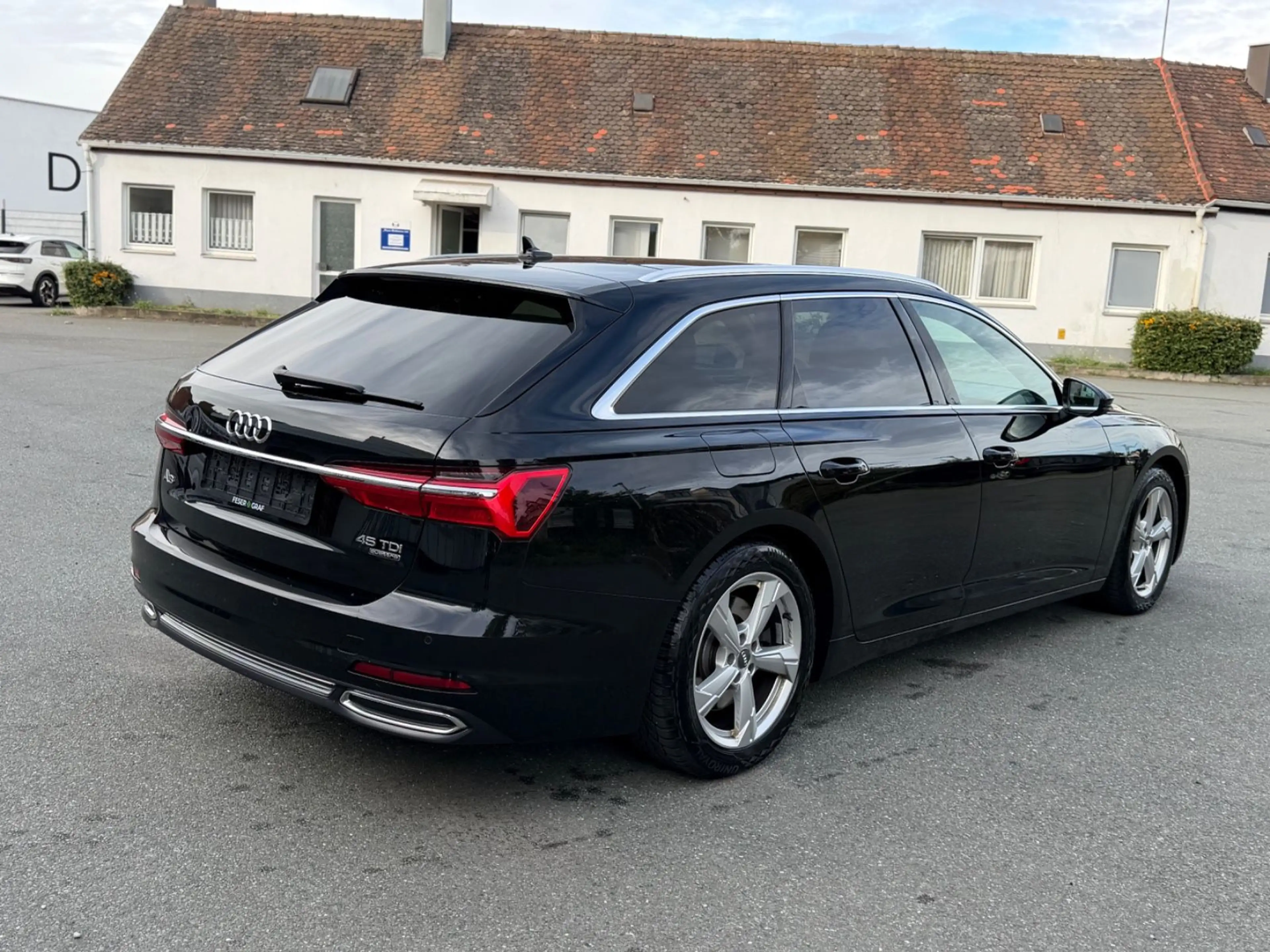 Audi A6 Avant 45 TDI quattro sport*Pano*Line assist — photo 6