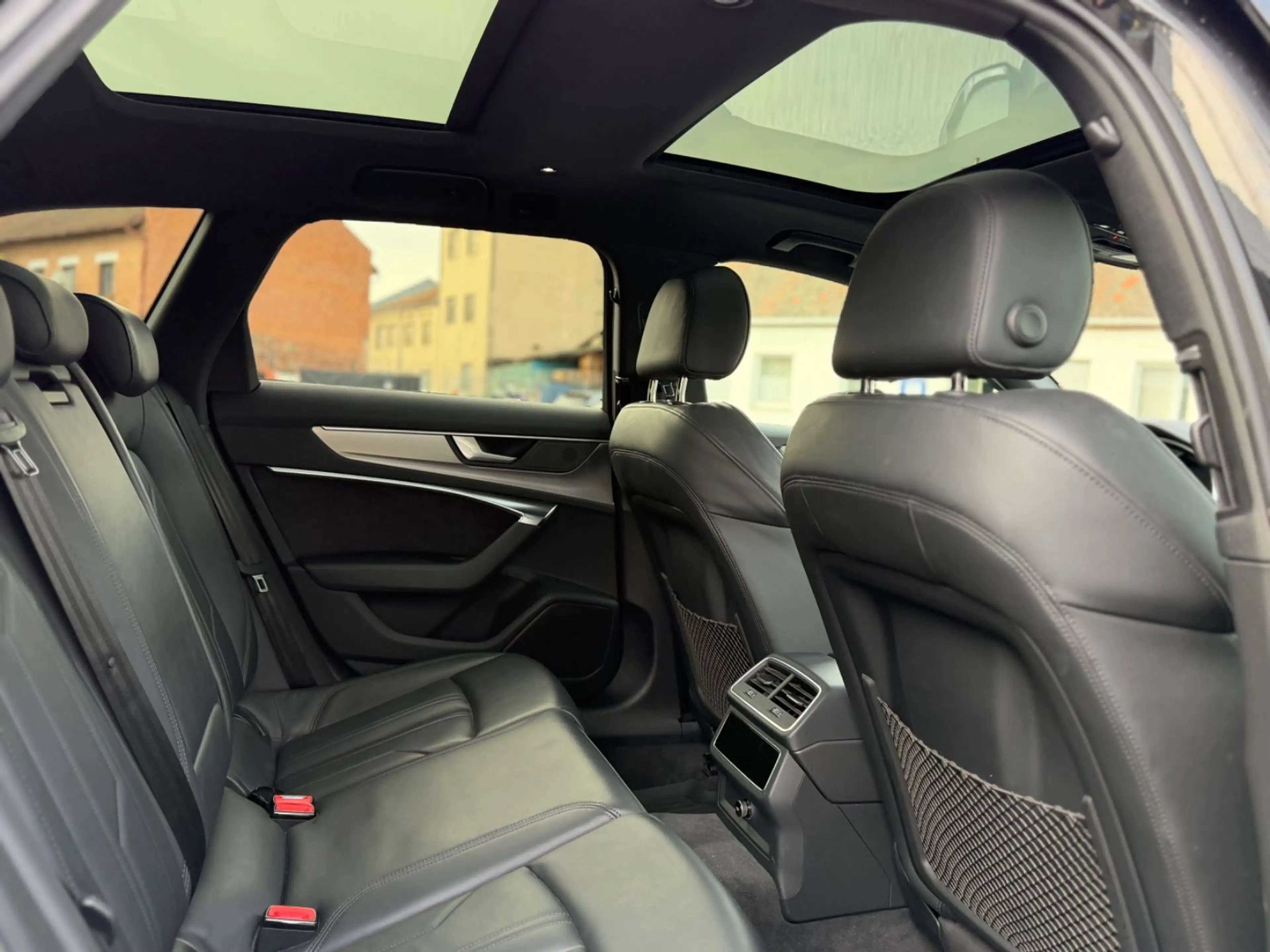Audi A6 Avant 45 TDI quattro sport*Pano*Line assist — photo 12