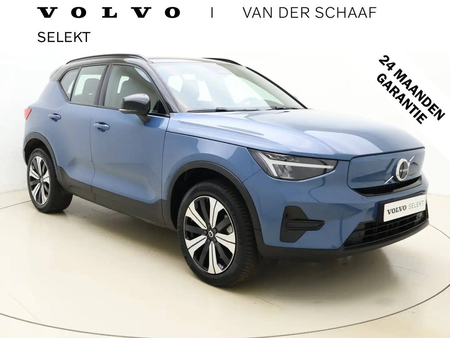 Volvo XC40 Recharge Core 70 kWh / El. Trekhaak / Metallic Lak Bleu - 1