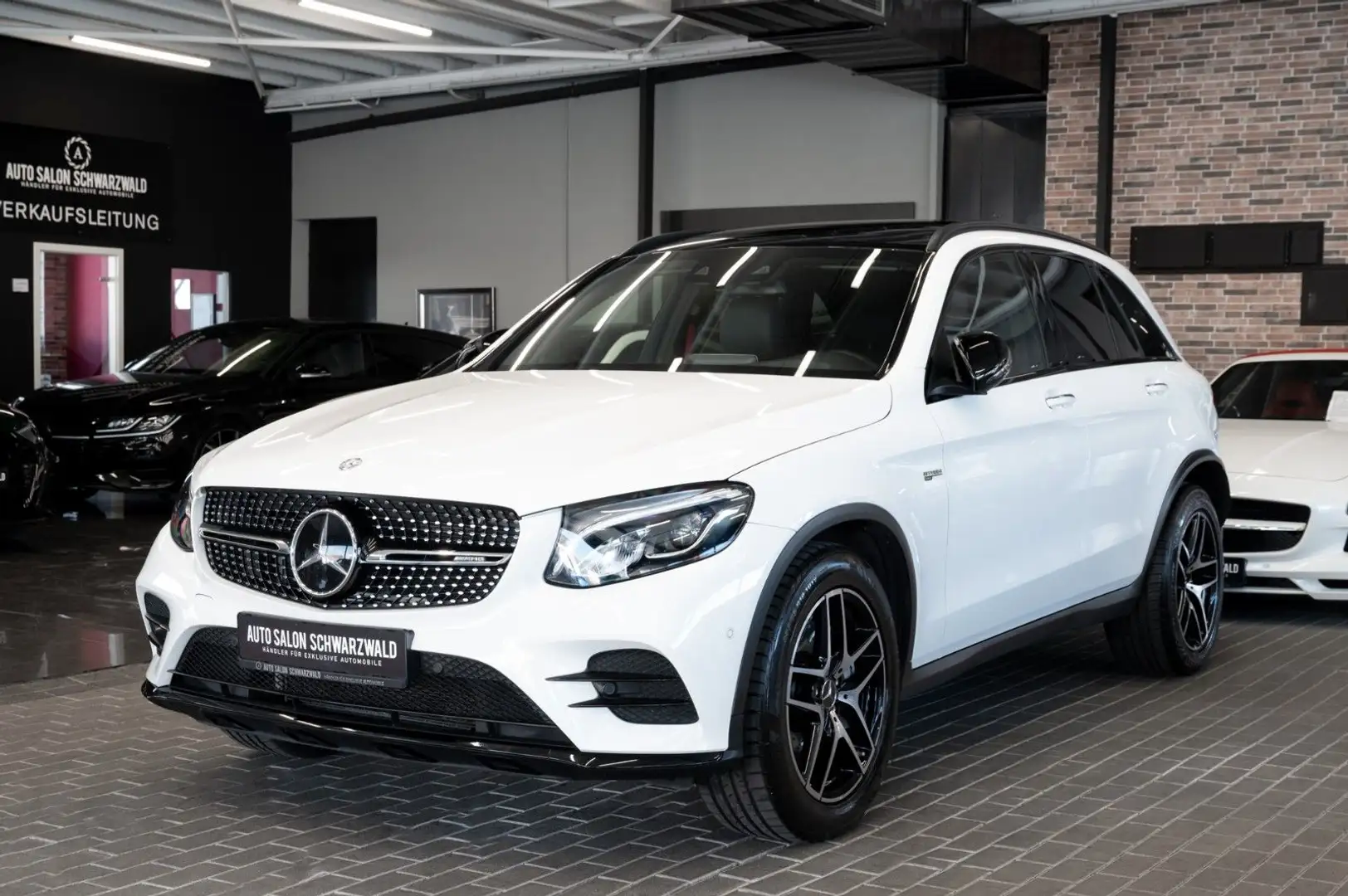 Mercedes-Benz GLC 43 AMG GLC43 AMG 4Matic|PANO|HEAD-UP|BURMESTER|MEMORY White - 2