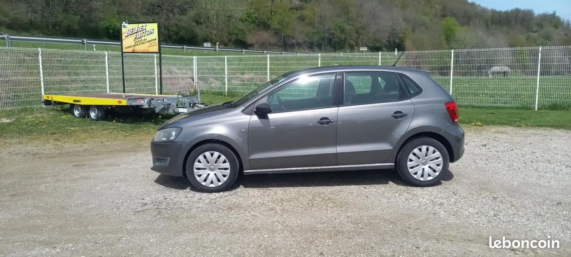 Volkswagen Polo 90 CV (belex auto A YOLET) Grau - 1