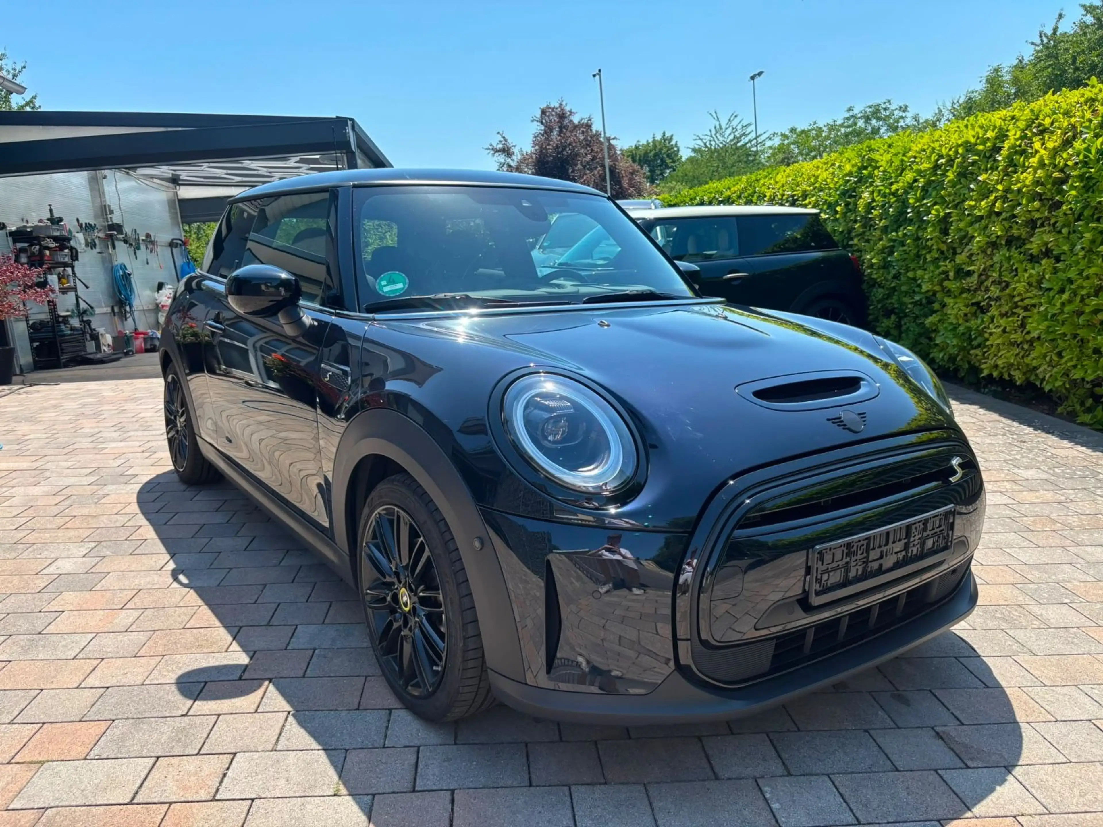 MINI Cooper SE Pano HUD H/K Navi LED Kam 17