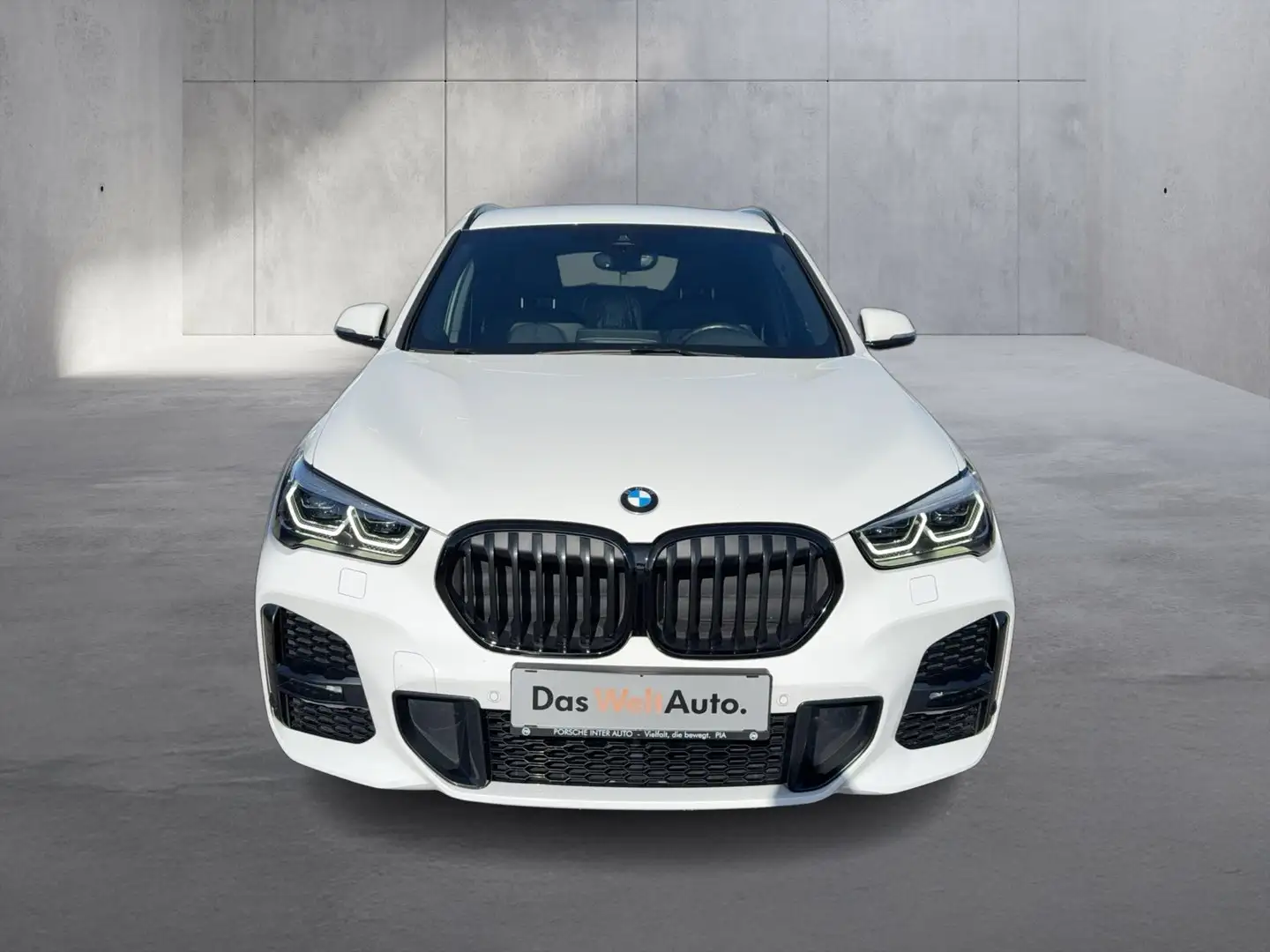 BMW X1 xDrive18d Aut. Weiß - 2