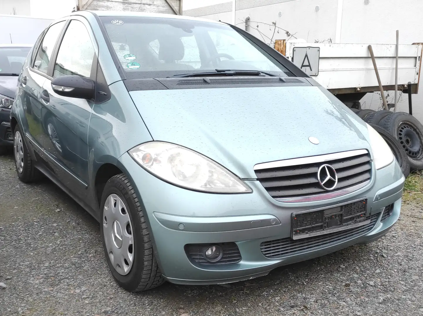Mercedes-Benz A 170 KLIMA PDC EURO-4 SERVOLENKUNG ABS 8-RÄDER BC Grün - 1