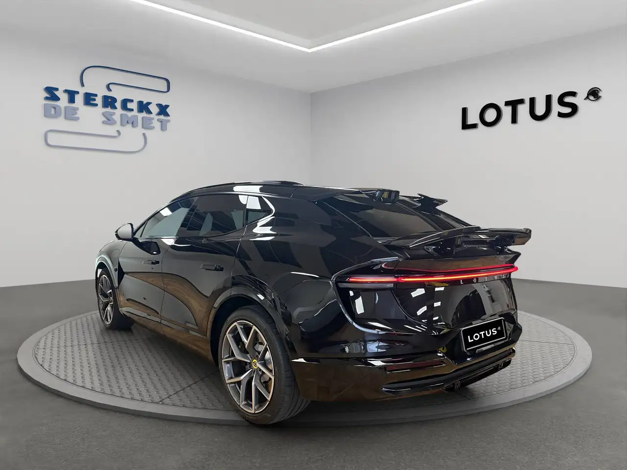 Lotus Eletre 2024