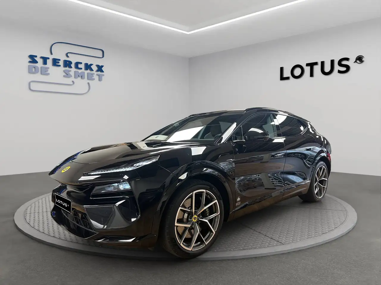 Lotus Eletre 2024