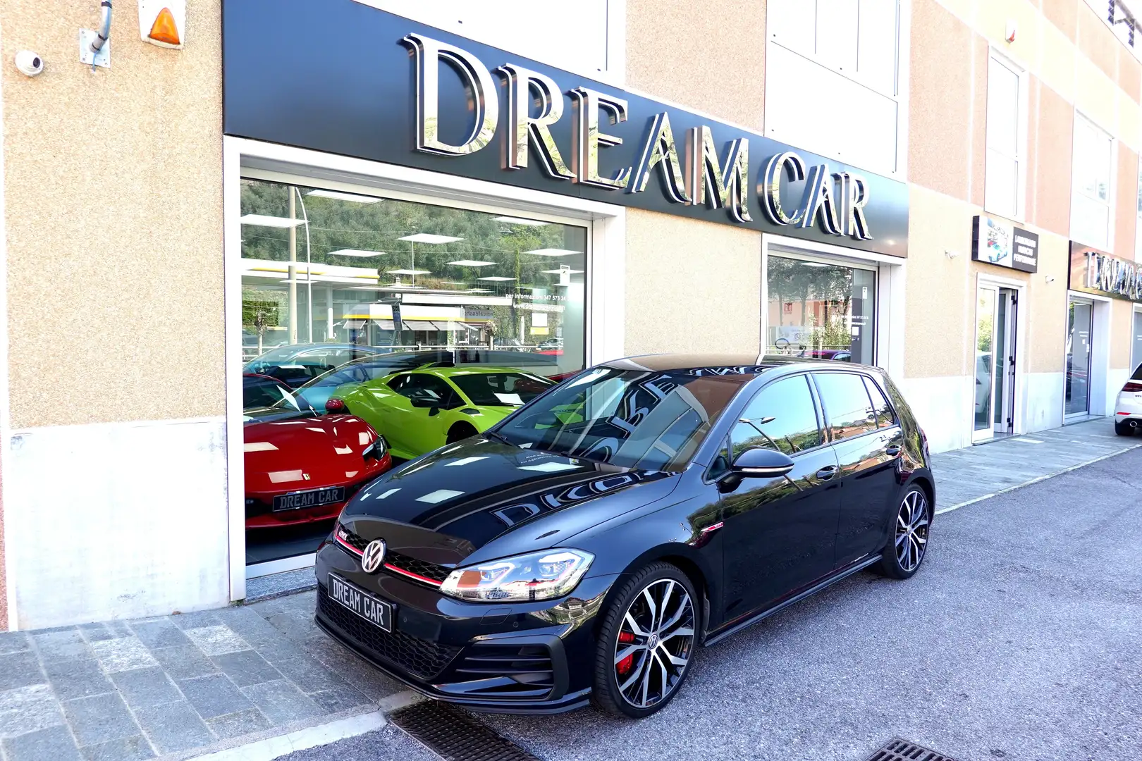 Volkswagen Golf GTI Performance 2.0 245CV DSG 5p. PELLE-19"-DYNAUDIO Černá - 1