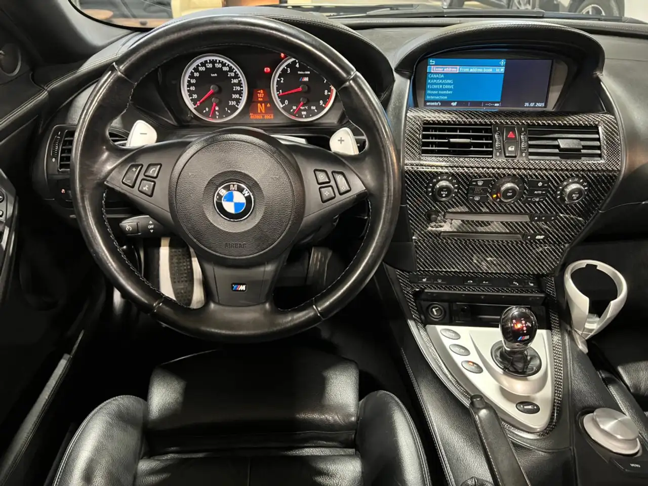 BMW 6 Series снимка BMW 6 Series