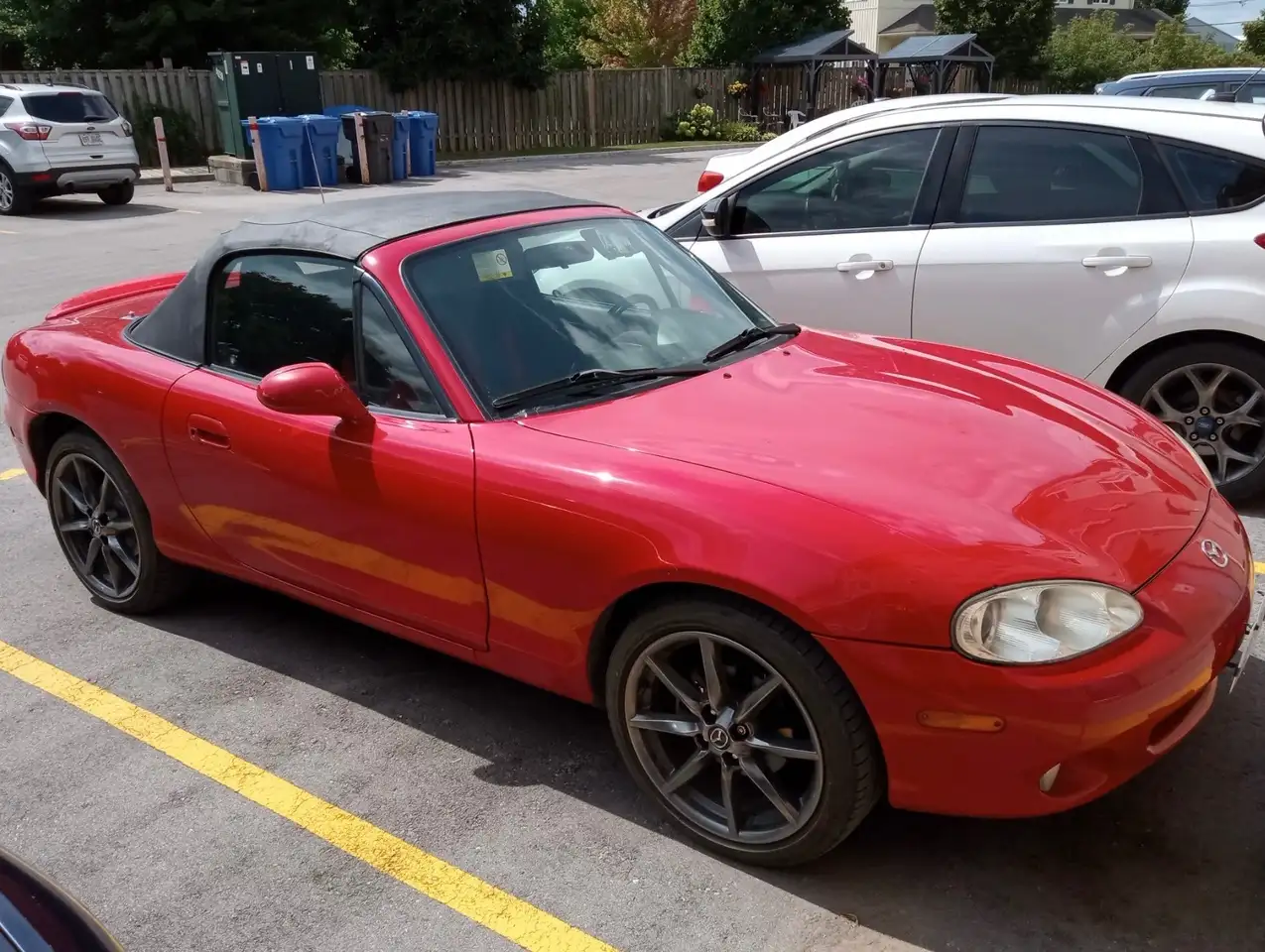 Mazda MX-5 Miata снимка Mazda MX-5 Miata