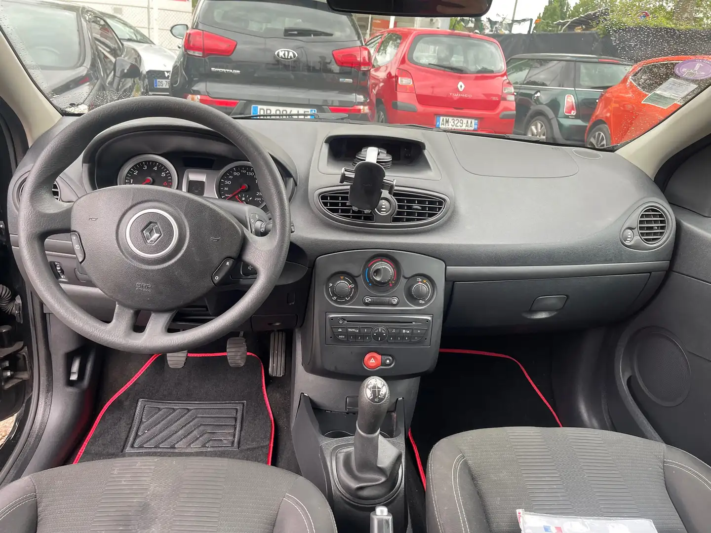 Renault Clio Clio III 1.2 16V 75 Zen Noir - 2