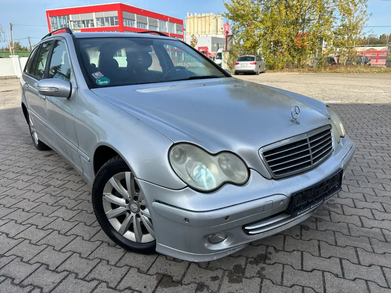 Mercedes-Benz C 200