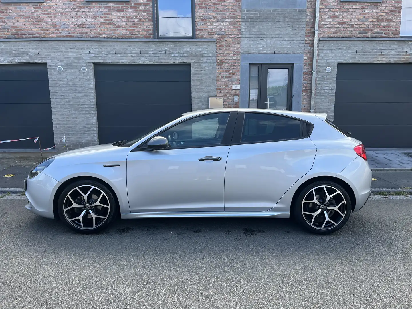 Alfa Romeo Giulietta 1.4 TB Sport Collezione Szürke - 2
