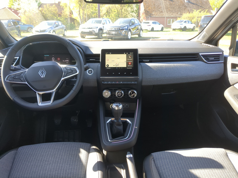 Renault Clio TCe 90 Techno SHZ LKHZ — photo 6